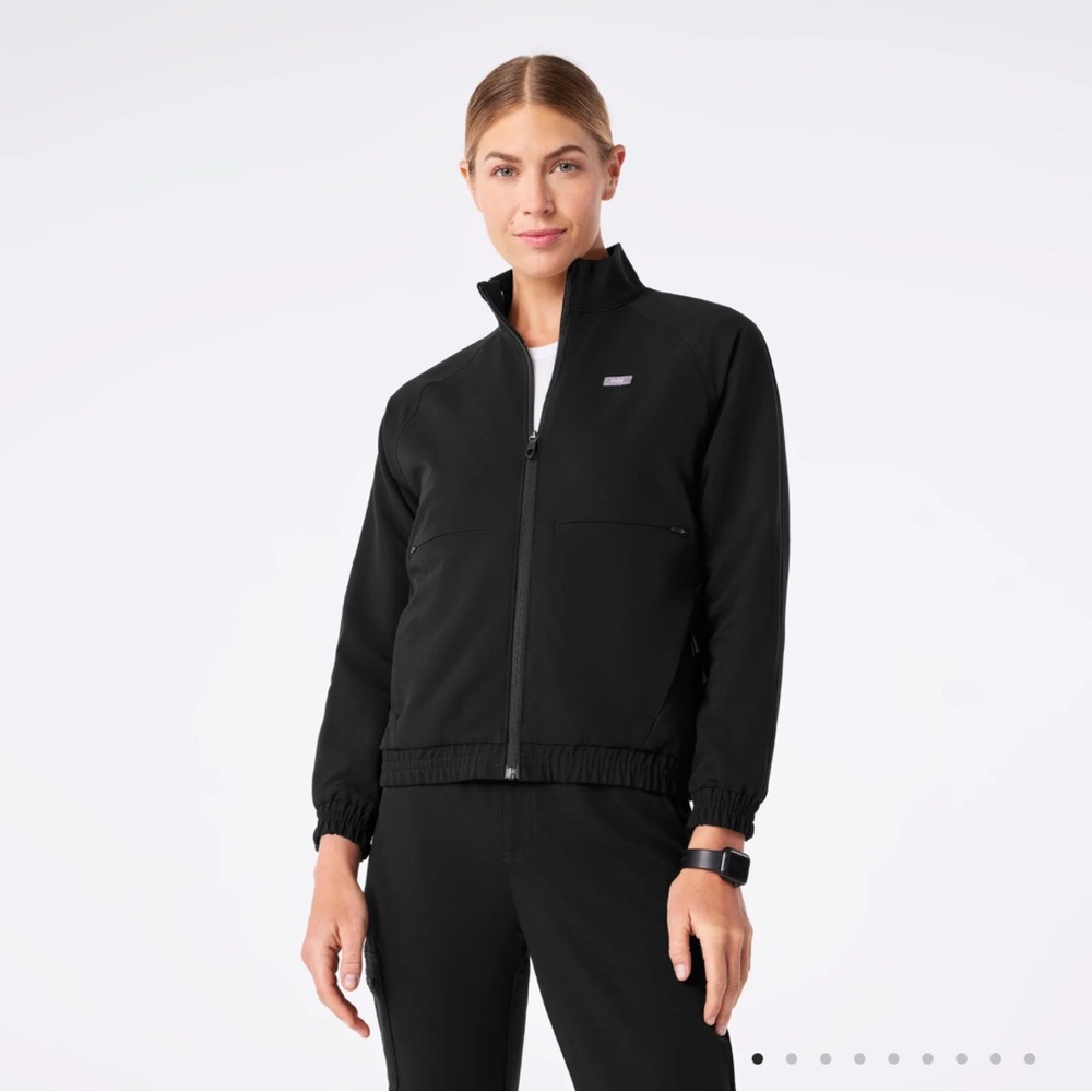 Figs Sydney Scrub Jacket